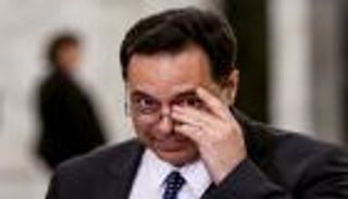 برلمان لبنان يصوت على حكومة دياب تحت حصار المتظاهرين