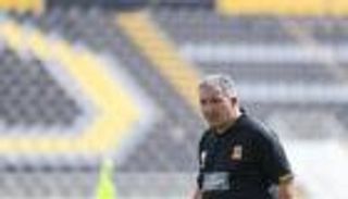 متذيل الدوري السعودي يكتب نهاية تين كات مع الاتحاد