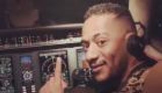 محمد رمضان يكشف مفاجأة "مليونية" بأزمة الطيار 