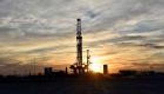 النفط ينتعش وسط تعافٍ للأسواق من مخاوف كورونا