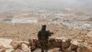 الجيش اللبناني يطلق النار نحو طائرة إسرائيلية مسيرة