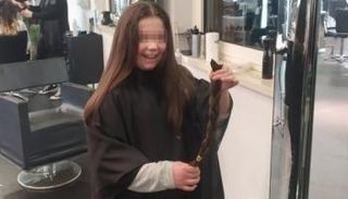 شونا بعد قصها لشعرها للتبرع به لعمل باروكة لمرضى السرطان
