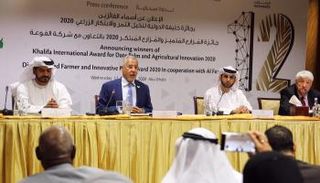 من وقائع الإعلان عن أسماء الفائزين