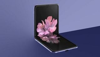هاتف سامسونج الجديد يقلب موازين صناعة الهواتف الذكية القابلة للطي