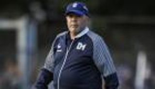 روابط المشجعين تقود مارادونا للظهور في عمل درامي