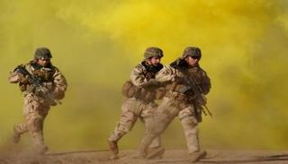 قوات المارينز الأمريكية خلال تدريبات عسكرية- رويترز