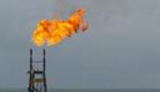 أمريكا تعتقل 5 أشخاص بتهمة انتهاك عقوبات إيران