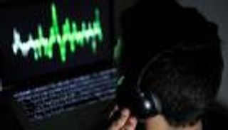 تقرير أمني: حماس تتجسس على هواتف مسؤولين فلسطينيين