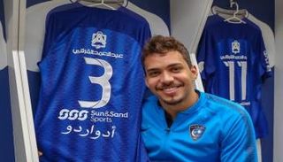 البرازيلي كارلوس إدواردو