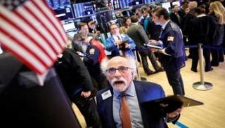 جلسة وول ستريت تفتح منخفضة بفعل مخاوف كورونا