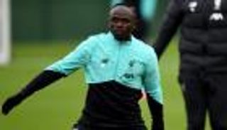 كلوب يحسم مشاركة ماني ضد نوريتش سيتي