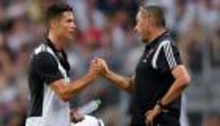 يوفنتوس يحسم مستقبل ساري ويؤكد بقاء رونالدو