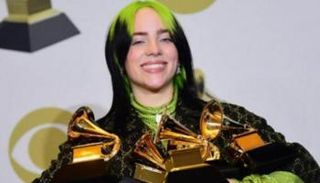 نجمة موسيقى البوب بيلي إيليش