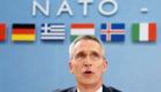 ستولتنبرج: الناتو يمكن أن يتولى مسألة تدريب الأكراد بالعراق 