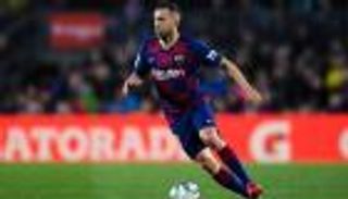ألبا يضاعف مشاكل برشلونة قبل موقعتي نابولي والكلاسيكو