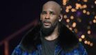 للمرة الثانية.. آر كيلي متهم بالاعتداء الجنسي على فتاة قاصر