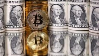 تراجع العملات الرقمية أمام الدولار