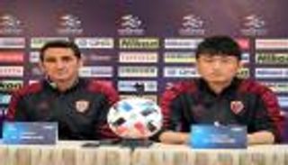 مدرب الوحدة الإماراتي يرفض العودة إلى الماضي قبل مواجهة الشرطة العراقي