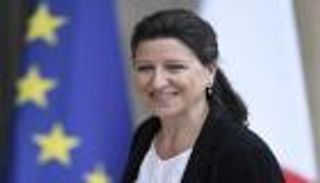 وزيرة تترشح لبلدية باريس إثر "صاعقة" الفيديو