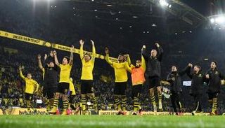 فوز دورتموند