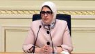 مصر تنهي عزل 369 عائدا من الصين بعد انتهاء حضانة "كورونا"
