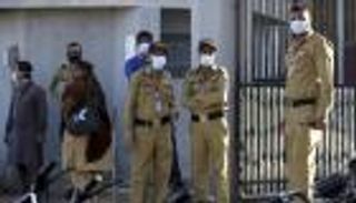 غاز سام يقتل 5 ويصيب العشرات في باكستان