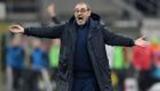 ساري يكرر إنجازا عمره 60 عاما بالفوز على بريشيا