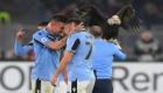 كاريكاتير.. سوبر لاتسيو يطيح بإنتر ميلان ويلاحق يوفنتوس