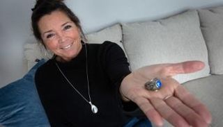 نقوش الخاتم ساهمت في تحديد هوية مالكه