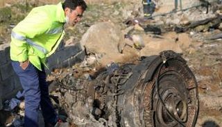 حطام الطائرة الأوكرانية المنكوبة- أرشيفية