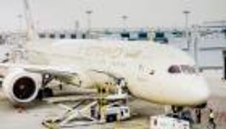 الاتحاد للشحن ودناتا توسعان شراكتهما بخدمات المناولة عبر 15 محطة