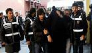 توقيف 228 تركيا بينهم عسكريون بتهمة الانتماء لغولن