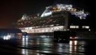 بعد إصابة 454 بـ"كورونا".. ركاب "السفينة الموبوءة" يغادرونها الأربعاء