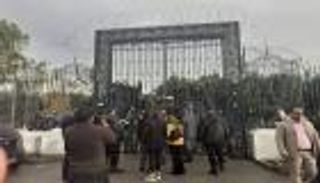 اعتصام مفتوح لعاطلين عن العمل أمام مقر البرلمان التونسي