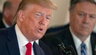 ترامب وبومبيو 