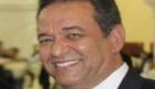 لماذا يحتمي الفاشلون بفلسطين؟