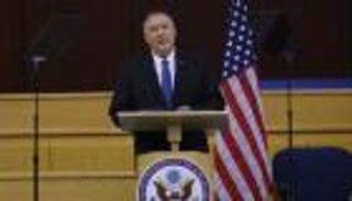 بومبيو ينتقد سعي جنوب أفريقيا لنزع ملكية مزارع البيض دون تعويض