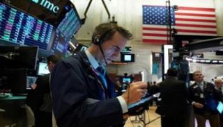 مستويات إغلاق قياسية مرتفعة للأسهم الأمريكية