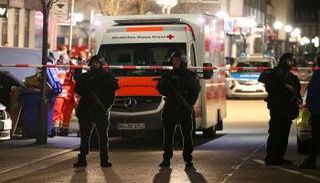 عناصر من الشرطة الألمانية في مدينة هاناو