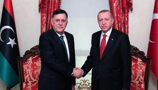 أردوغان خلال لقاء السراج في إسطنبول