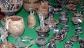 تهريب 21 ألف قطعة آثار مصرية لإيطاليا.. القصة الكاملة للفنان بطرس غالي