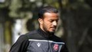 النجم الساحلي يفقد لحمر في موقعة الوداد الأفريقية