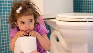 أسباب الإمساك عند الأطفال وكيفية علاجه