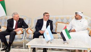 لقاء مدير عام غرفة أبوظبي مع الوفد الأرجنتيني