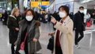 "كورونا" يجبر إيران على إغلاق الجامعات والمدارس في مدينتين 