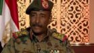 البرهان لوفد "الحرية والتغيير": نسعى لسلام عادل بالسودان