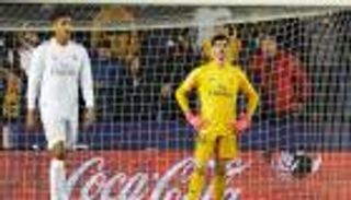 هدايا كورتوا لبرشلونة تثير سخرية جماهير ريال مدريد