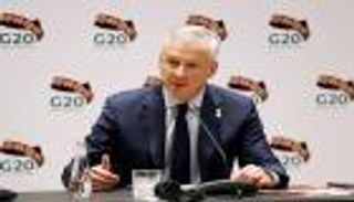 فرنسا تبدي استعدادها لمساعدة لبنان ماليا