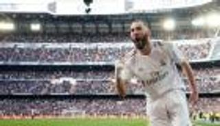 بنزيمة يمتدح مستواه قبل موقعة الريال ومانشستر سيتي