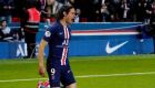 بعد انتظار 3 مباريات.. كافاني يسجل هدفه الـ200 مع باريس سان جيرمان